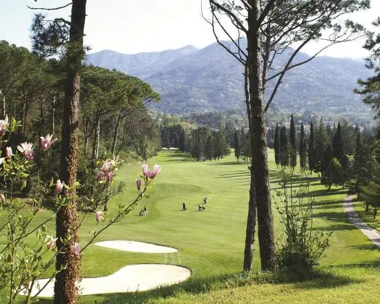 7 notti con prima colazione all'Hotel Miramare & Spa, inclusi 3 Green Fees (Golf Club Rapallo & Saint Anna)