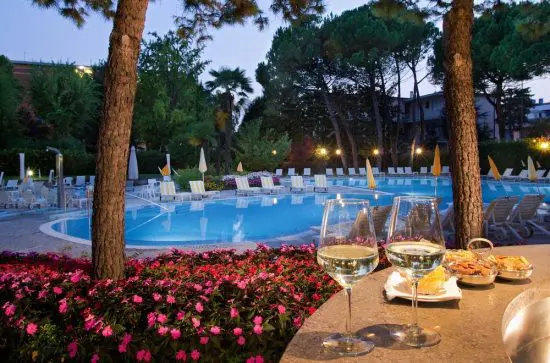 7 Nächte im Hotel Terme Bristol Buja und 3 Green fees je Person (Golf della Montecchia, Padova und Frassanelle)