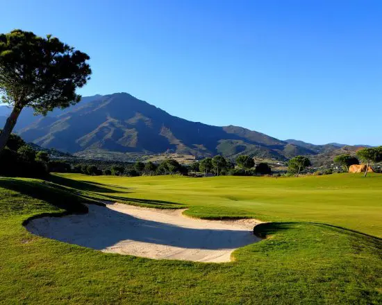 7 nights with breakfast at the Hotel Kempinski Bahia, including 3 green fees per person (1x Valle Romano, 1x El Paraiso, 1xAlferini)