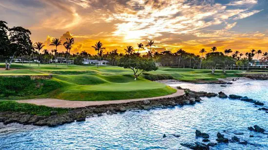 8 nights all inclusive at Casa de Campo Resort and Villas incl. 3 Greenfees per person (1x Teeth of the Dog, 1x Dye Fore Golf Course, 1x The Links)