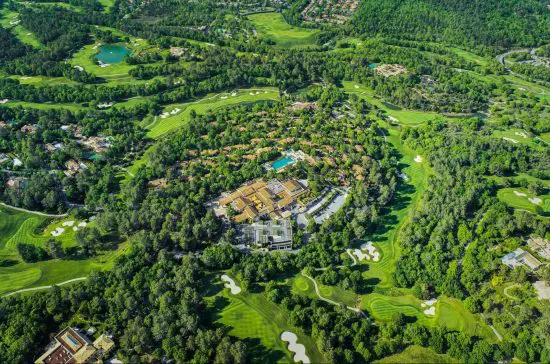 7 Übernachtungen im Terre Blanche Hotel Spa Golf Resort mit Frühstück und 3 Greenfees (GC Terre Blanche)