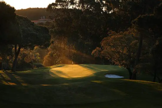 7 Übernachtungen mit Frühstück im Penha Longa Resort inklusive 5 Green Fees (Atlantic Golf Course)