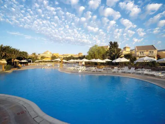 14 nights half board at the Mövenpick Resort & Spa El Gouna with day trip to Luxor and 7 green fees per person (El Gouna Golf Club)