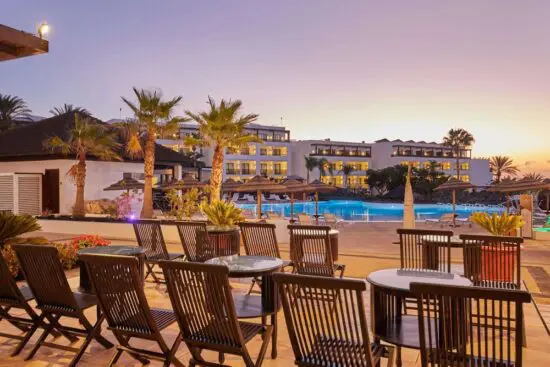 10 nights at the Hotel Secrets Lanzarote Resort & Spa with breakfast included and 5 green fees (3x GC Lanzarote, 2x Costa Teguise)