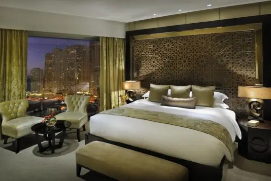 10 nuits avec petit-déjeuner à l'hôtel Address Dubai Marina, y compris 4 green fees par personne (Emirates GC, The Montgomerie Dubai GC, Jumeirah Golf Estate et The Els Club Dubai)