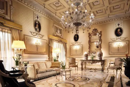 3 notti con prima colazione all'Hotel Splendide Royal, incluso un Green fee a persona (GC Parco di Roma)