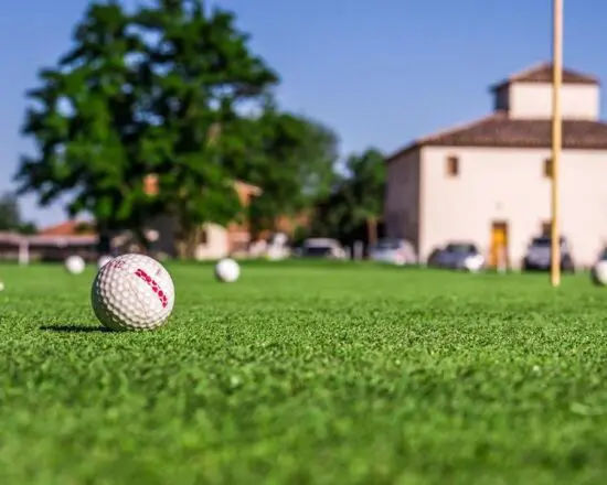 7 nuits avec petit-déjeuner à La Bagnaia Golf Resort incluant 3 Green fees par personne (Royal Golf La Bagnaia, GC Valdichiana et GC Toscana)