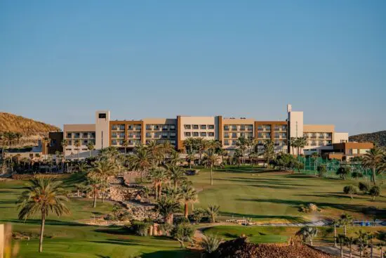 3 noches con media pensión en Hotel Valle del Este Golf Resort incluidos 3 Green fees por persona (Valle del este Golf)