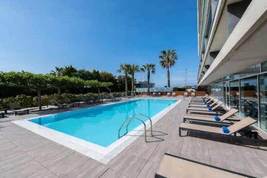 3 nights with breakfast at Hotel Atenea Port Barcelona Mataro including one green fee per person (Club de Golf Llavaneras).