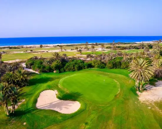 10 notti a Djerba Golf Resort & Spa con pensione completa e 4 Green Fees