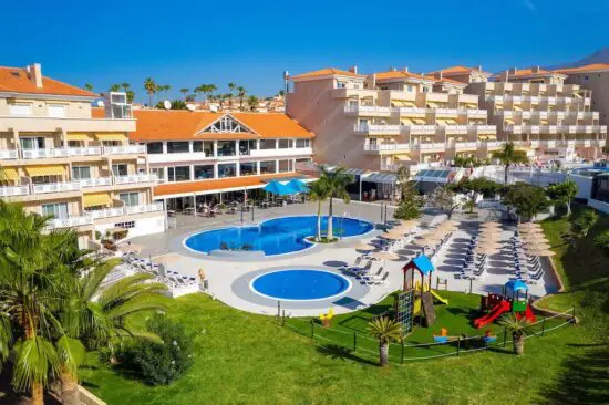 7 Nights with breakfast at the Hotel Tropical Park in Callao Salvaje with 3 green fees (1x Abama Golf, 1x Golf Costa Adeje, 1x Golf Las Américas)