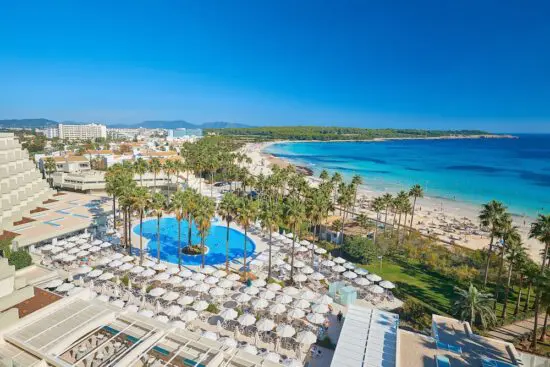 5 noches con desayuno en Hipotels Mediterráneo Hotel incluidos 2 Green fees por persona (Golf Club Son Servera & Pula Golf Club)