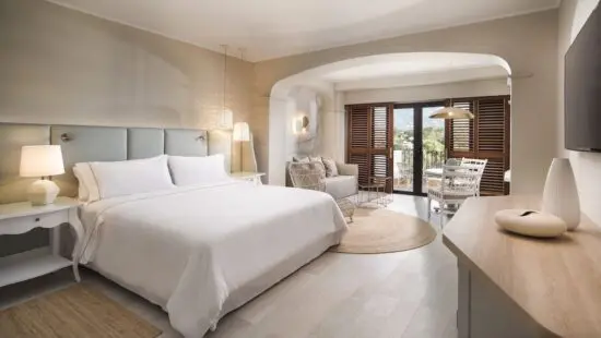 5 noches con desayuno en The Westin La Quinta Golf Resort and Spa incluidos 2 Green fees por persona (La Quinta Golf Club y Los Naranjos Golf Club)