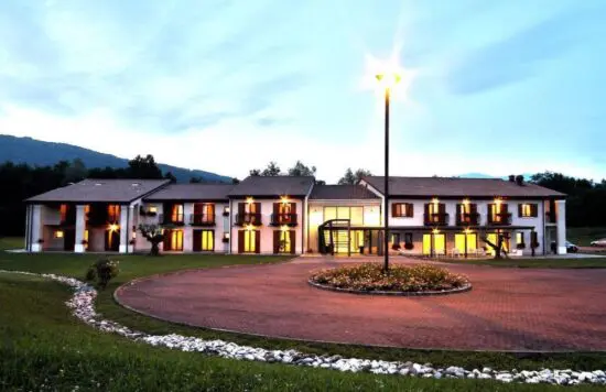 5 notti all'Hotel Canova Sport & Relax con prima colazione e 3 green fees
