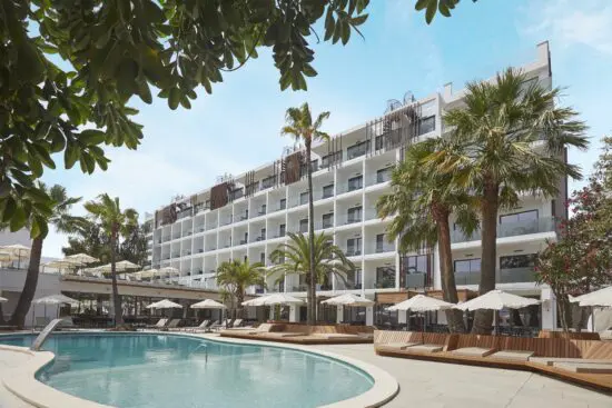 7 Nächte im Bordoy Alcudia Port Suites mit 3 Greenfees