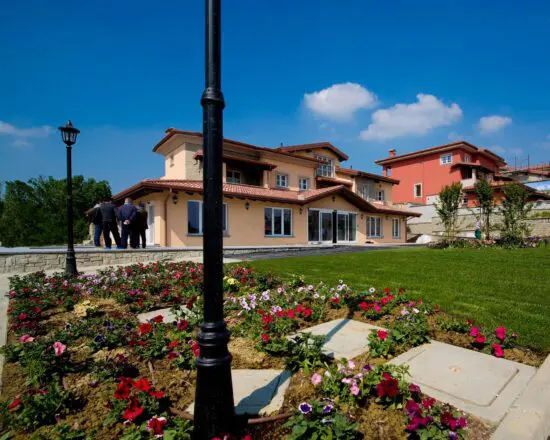 4 nuits dans la Villa Carolina, avec petit déjeuner, 1 green fee avec buggy et un dîner