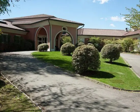 5 notti al Bogogno Golf Hotel con colazione e 2 green fee a persona (Golf Club Bogogno e Golf Club Castelconturbia). Più 1 cena in un ristorante del nostro programma culinario.