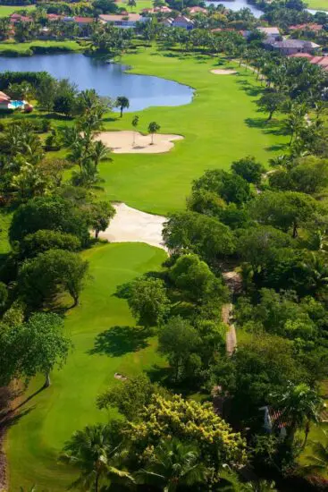 8 Nächte im Melia Caribe Beach Resort mit All inclusive und 3 Greenfees