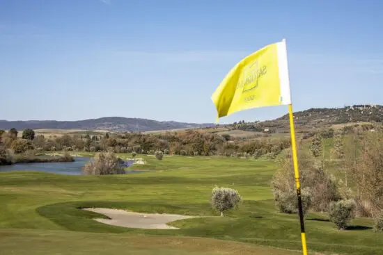 3 notti al Terme di Saturnia Natural Spa & Golf Resort con mezza pensione, trattamenti termali e green fee illimitati