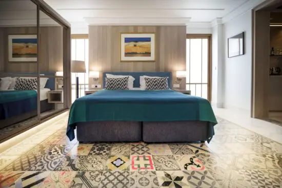 5 notti con prima colazione al Columbia Beach Resort e 2 green fee a persona (GC Secret Valley e GC Aphrodite Hills)