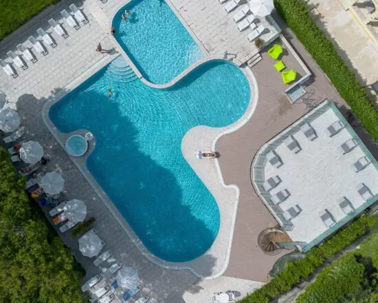 4 Übernachtungen im Hotel Luxor mit Halbpension und 2 Greenfees