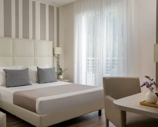 8 Übernachtungen im Hotel Luxor mit Halbpension und 3 Greenfees