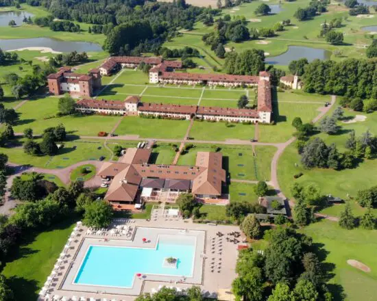 Castello Tolcinasco Golf Resort & Spa