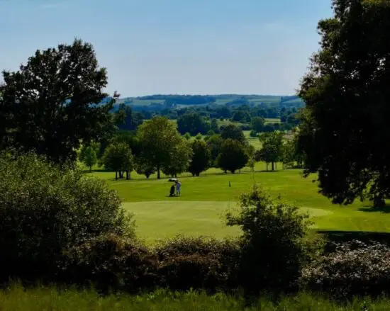 (1.) Foto von Golf de Vigiers