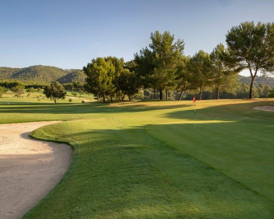 7 Übernachtungen im Hotel Nou Balear mit Frühstück und 3 Greenfees pro Person (2x Club de Golf Son Termes, 1x Son Quint GC)