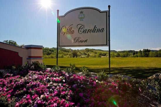 7 notti con prima colazione al Villa Carolina Resort e 3 green fees a persona (GC Villa Carolina, GC Colline del Gavi e GC Valcurone)