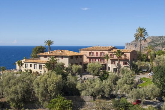 3 notti al Hoposa Hotel Costa D or e 1 green fee a persona (Son Termes Golf Club)