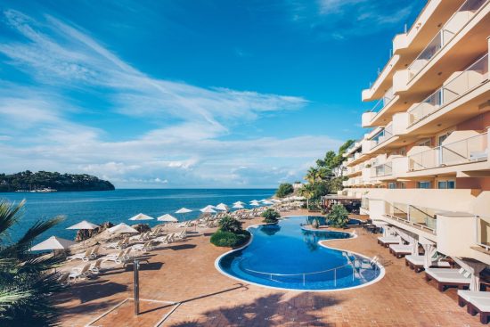 3 notti all'Iberostar Jardin del Sol Suites e 1 green fee a persona (Santa Ponsa Golf Club 1)