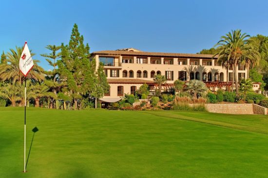 5 nights with breakfast at the Sheraton Arabella Golf Hotel and 3 Green Fees per person (GC Son Quint, Son Vida and Son Muntaner)