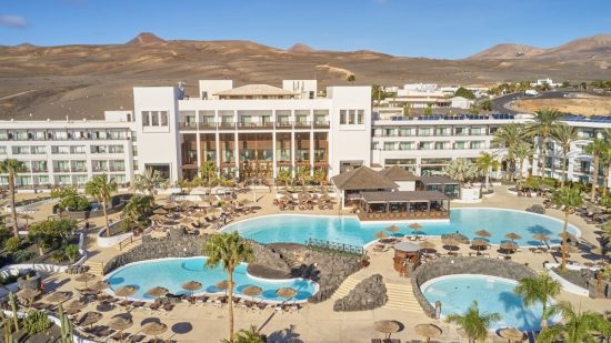 5 noches en el hotel Secrets Lanzarote Resort & Spa con desayuno incluido y 2 green fees (GC Lanzarote y Costa Teguise)