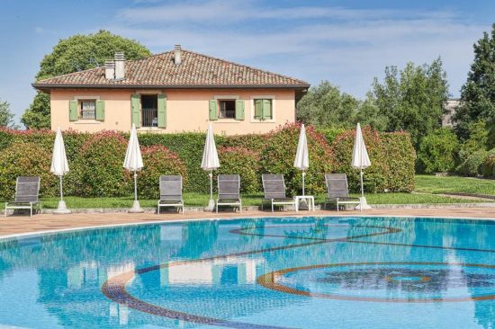 7 nights with breakfast at Active Hotel Paradiso & Golf and three green fees per person (Paradiso del Garda Golf Club, Chervo and Verona)
