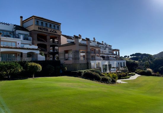 7 nights with breakfast at La Cala Resort including 3 green fees per person (Golf courses: 1x Asia, 1x America, 1x Europe )