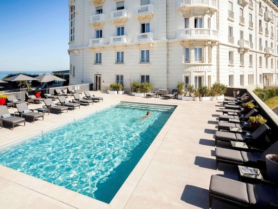 5 nuits au Regina Experimental Biarritz avec petit déjeuner et 3 Green Fees par personne (2x Chiberta Golf, 1x Biarritz Le Phare)