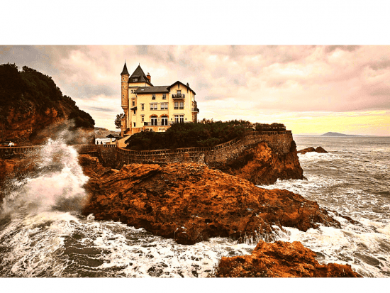 5 nuits au Regina Biarritz Hotel & Spa avec petit déjeuner et 3 Green Fees par personne (2x Chiberta Golf, 1x Biarritz Le Phare)