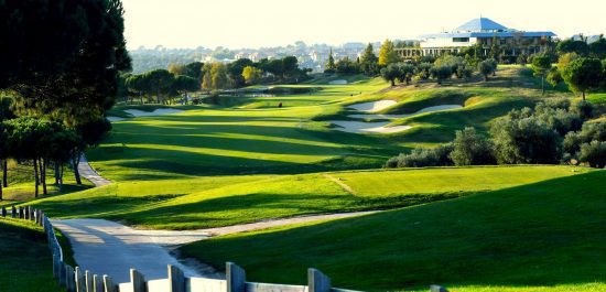 5 Übernachtungen im Eurostars Madrid Tower mit Frühstück & 3 Green Fees (2x Centro Nacional de Golf, 1x Golf Santander)