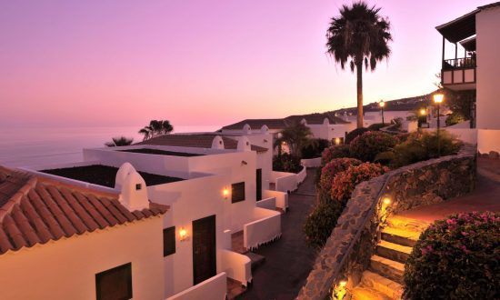 7 Übernachtungen im Hotel Jardín Tecina mit Frühstück und 4 Greenfees (GC Tecina)