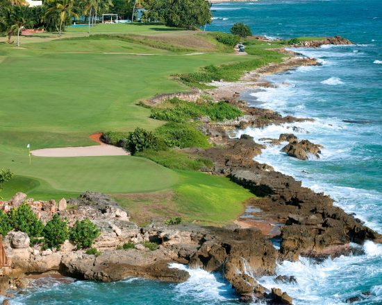 7 Nächte all inclusive im Casa de Campo Resort und Villen mit 3 Greenfees pro Person y Buggy (1x Teeth of the Dog, 1x Dye Fore Golf Course, 1x The Links)