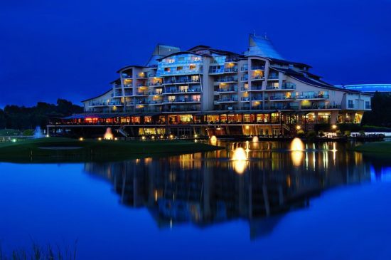 7 nights at Sueno Hotels Golf Belek all inclusive with 3 green fees per person at Sueno Golf Club
