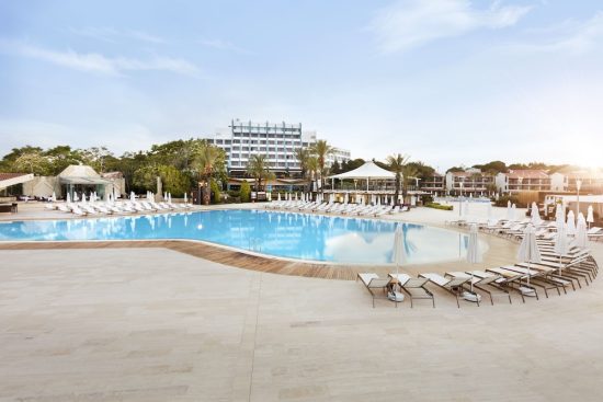 7 nights in Zeynep Hotel, all inclusive with 3 green fees per person (2 x Carya and 1 x National)