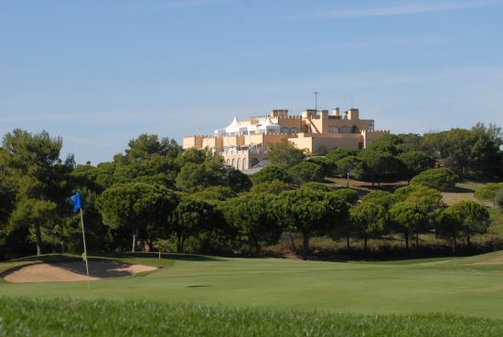 10 Übernachtungen im Villa Castro Marim Golf & Country Club & 4 Green Fees (2x Quinta do Vale Golf, 2x Monte Rei Golf)