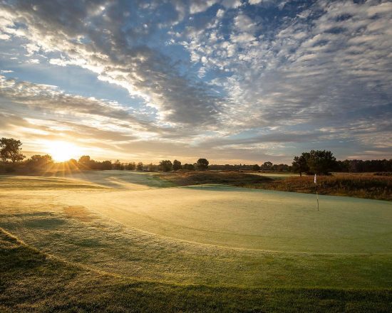 3 notti presso il Golf du Médoc Resort con un pranzo e 2 green fee a persona (1x Médoc Golf Club - Les Chateaux, 1x Médoc Golf Club - Les Vignes)