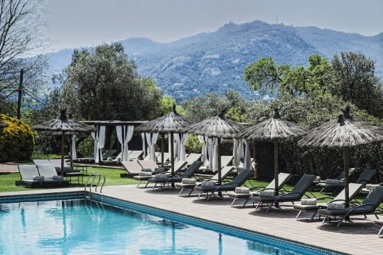 7 Übernachtungen im Suites Natura Mas Tapiolas mit Frühstück und 3 Green Fees (1x PGA Catalunya, 1x Golf D'Aro, 1x Empordà Golf Club)