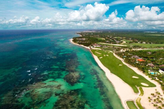 10 nights with breakfast at Four Points including 4 Green Fees per person (Corales Golf Course, La Cana Golf Club, Iberostar Bávaro Golf Club & Punta Espada Golf Club)