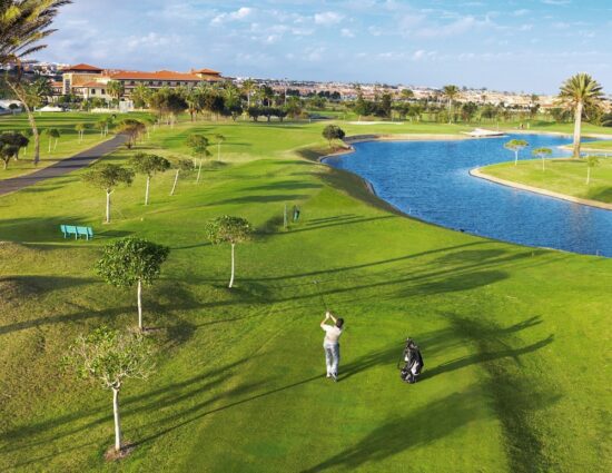5 nights at the Elba Palace Golf & Vital Hotel with breakfast and 2 Green Fees per person (Fuerteventura Golf Club)