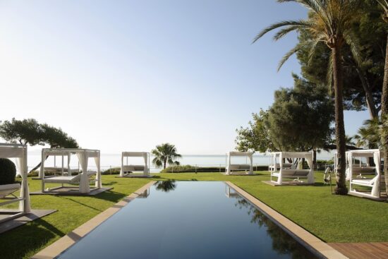 5 nights at the Hotel de Mar Gran Melia with breakfast and 2 green fees per person (1x Real Golf Bendinat, 1x GC Son Vida)