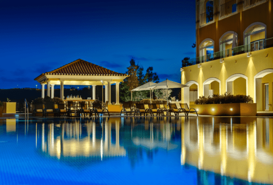 7 Übernachtungen mit Frühstück im Dolce CampoReal Hotel inklusive 6 täglich unbegrenzte Green Fees pro Person im CampoReal Golf Club